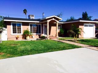 15520 El Molino St, Fontana, CA