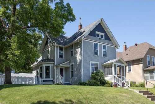1008 Park St, Red Wing, MN 55066