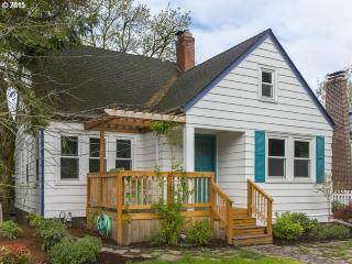 405 32nd Ave, Portland, OR
