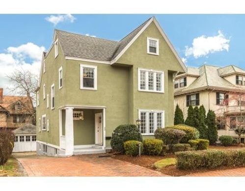 33 Governors Ave, Medford, MA