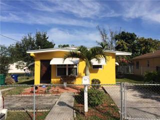 2955 51st Ter, Miami, FL