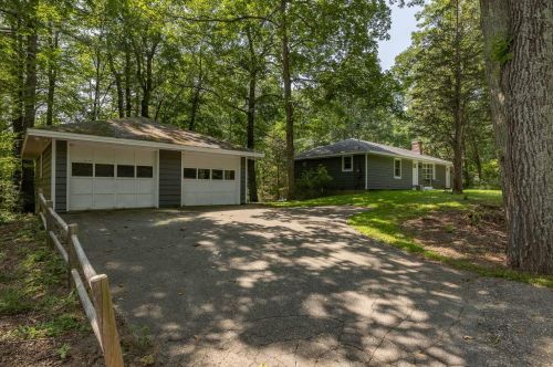 87 Mill Rd, Lee, NH 03824