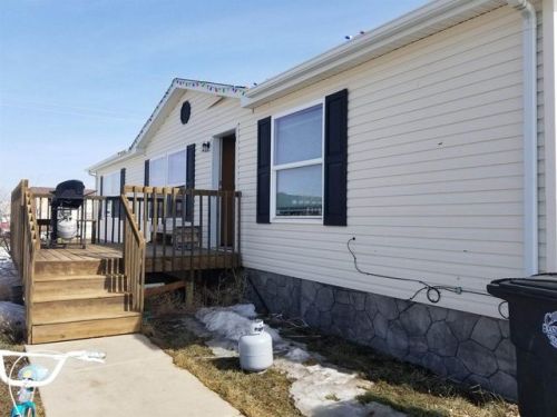 222 5th St, Temple, ND 58852