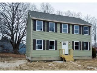 5 Union St, Derry, NH 03038