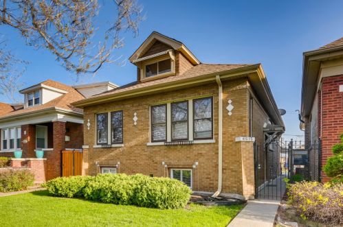 4615 Wrightwood Ave, Chicago, IL