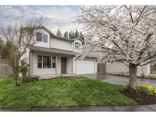 52027 Johanna Dr, Scappoose, OR 97056