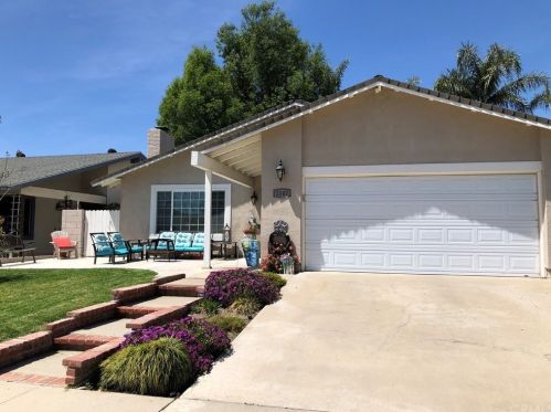 2143 Tracy Ave, Simi Valley, CA 93063