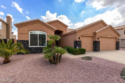 1709 Cathedral Rock Dr, Phoenix, AZ