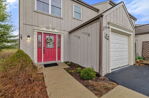 57 Monmouth Dr, Cranberry Township, PA