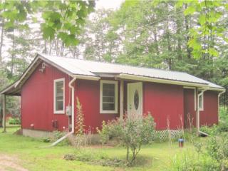 871 Old Westport Rd, Winchester, NH 03470